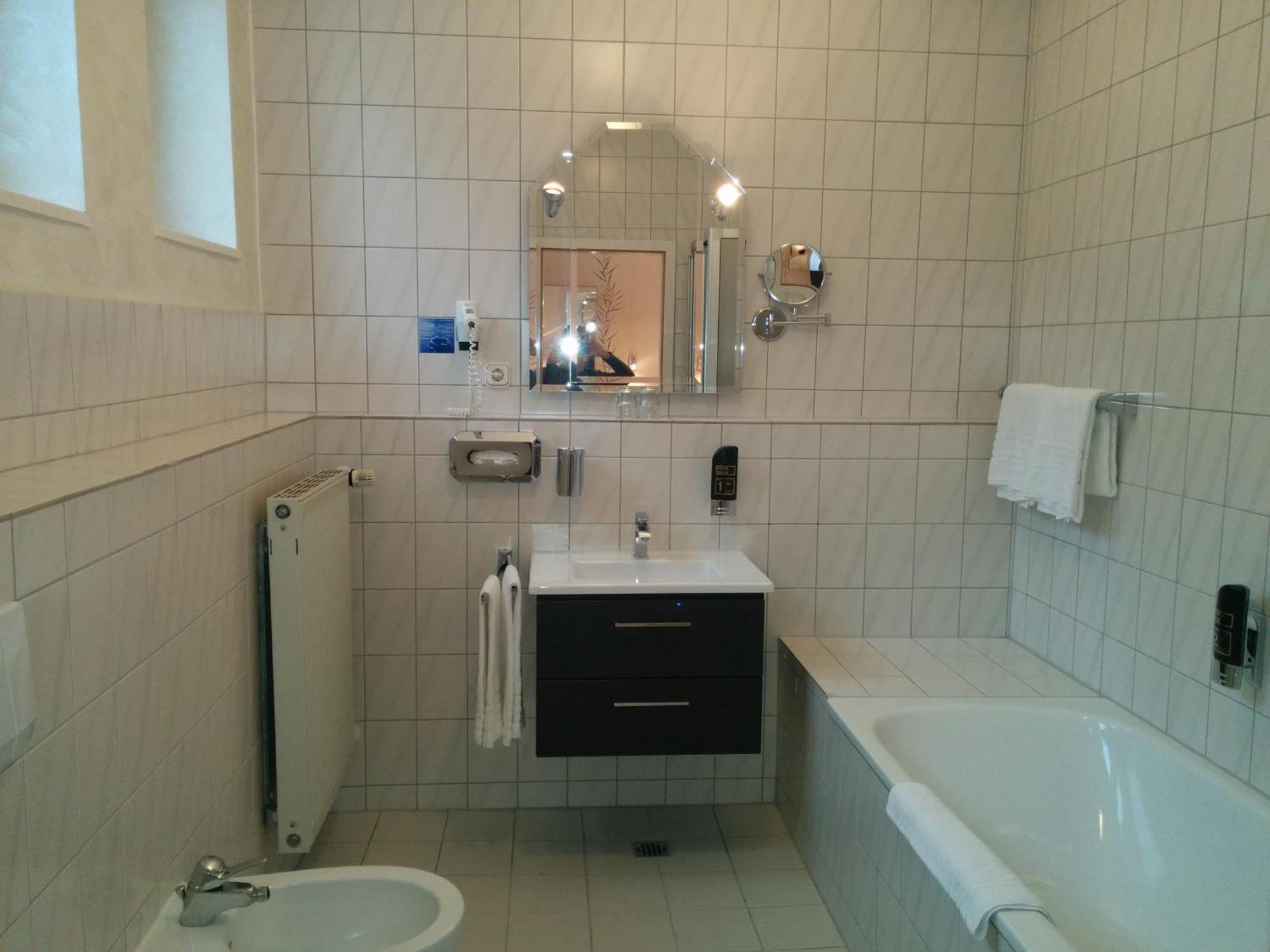 Kurhotel Quellenhof Bad Bertrich Bagian luar foto